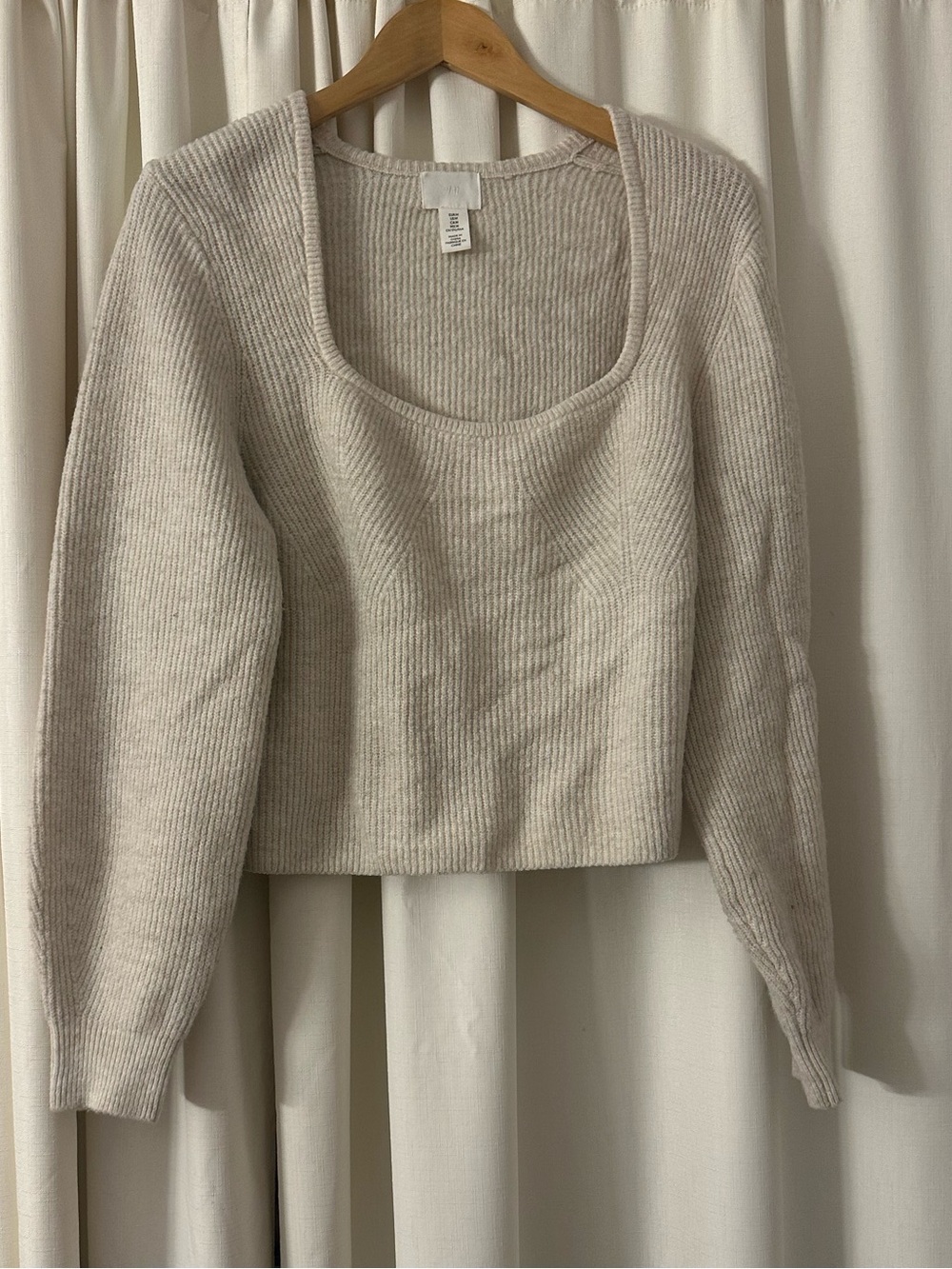 H&M Sweater